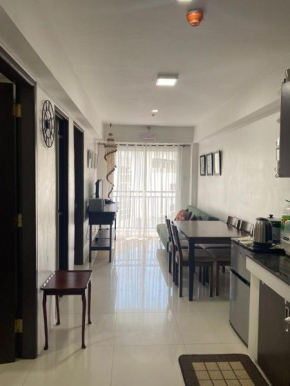Burnham Hill Condominium
